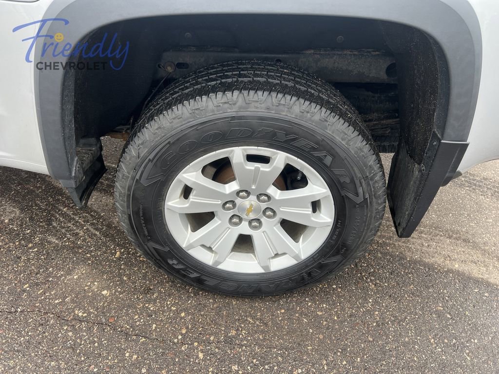 Used 2017 Chevrolet Colorado LT w/ LT Convenience Package AWD/4WD image 5