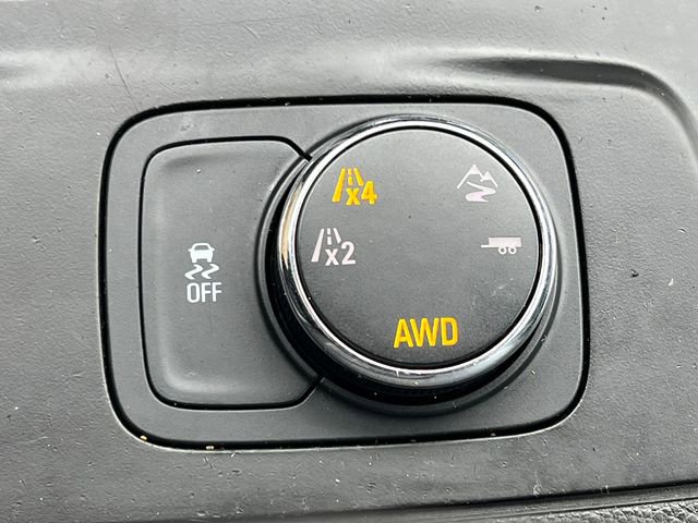 Used 2019 Chevrolet Traverse LT AWD/4WD image 27