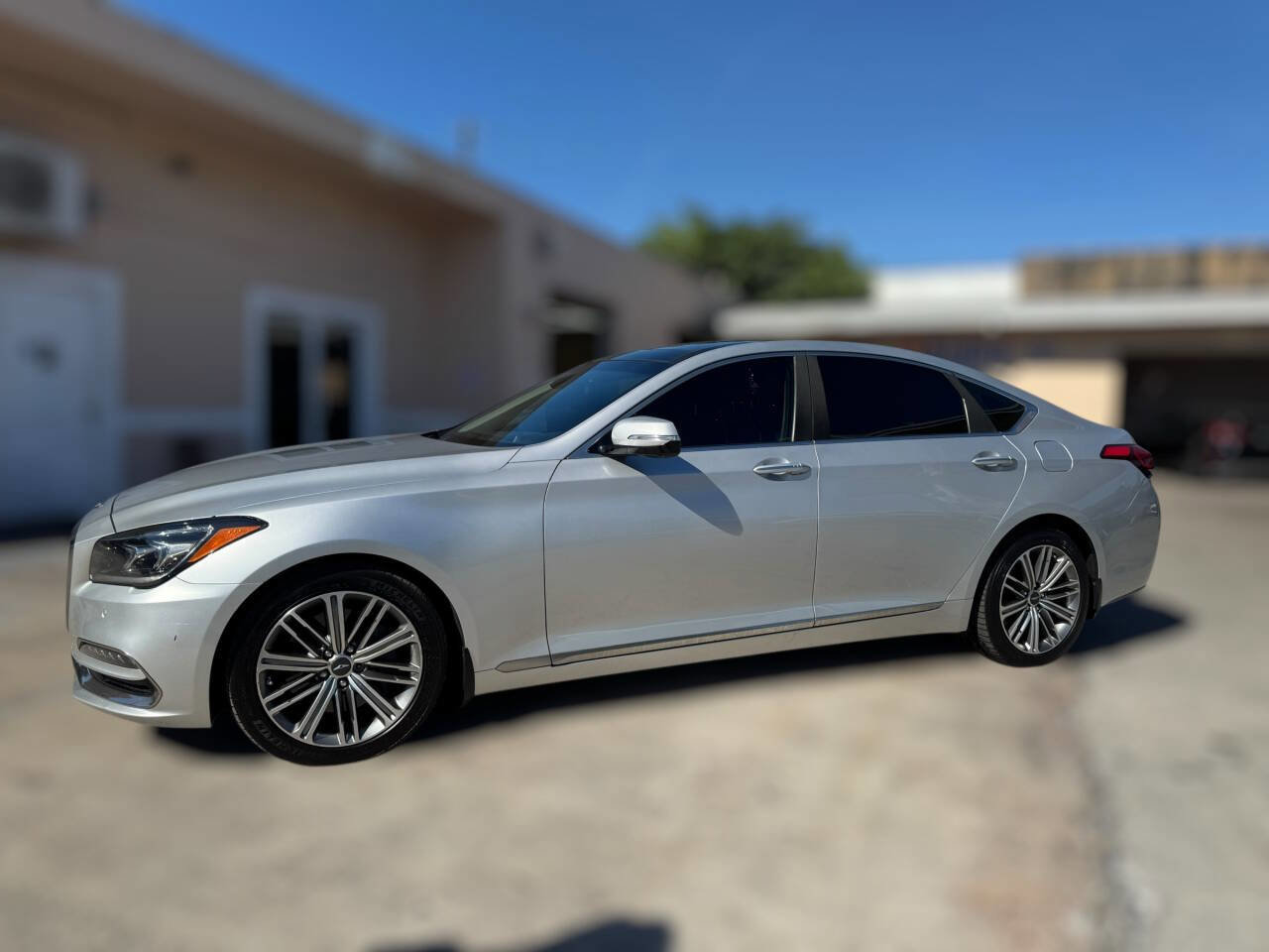 Used 2018 Genesis G80 3.8 w/ Option Group 03 image 6