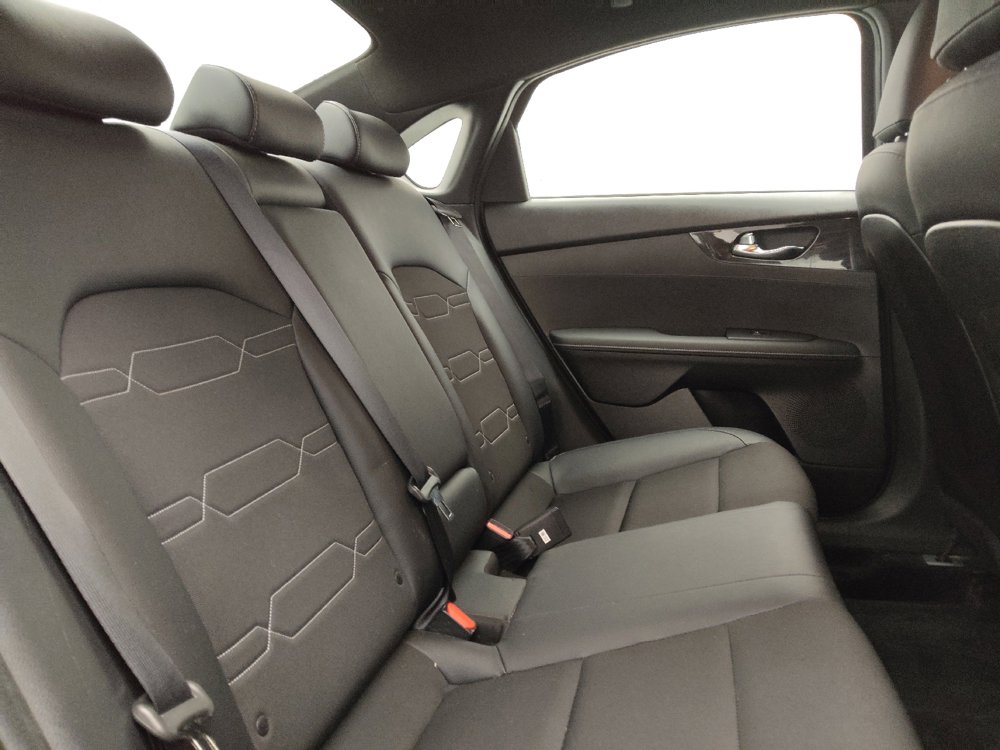Used 2023 Kia Forte GT-Line w/ GT-Line Technology Package FWD image 19