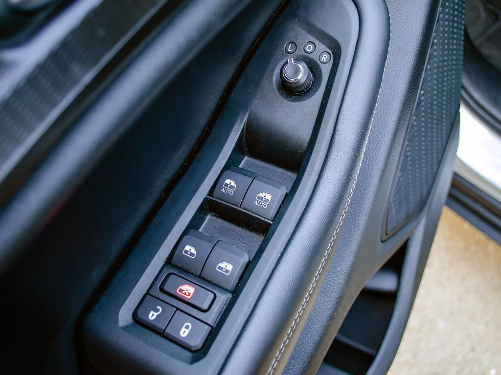 Used 2023 Jeep Grand Cherokee L Laredo image 28