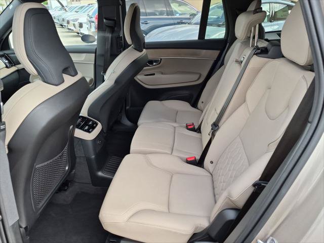 Used 2026 Volvo XC90 T8 Plus w/ Protection Package Premier AWD/4WD image 24