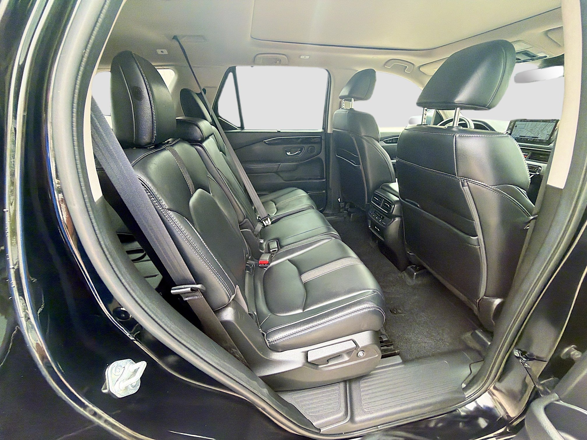 Certified 2023 Honda Pilot Touring image 29