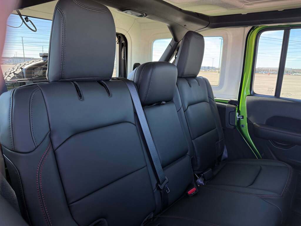 New 2026 Jeep Wrangler Unlimited Rubicon image 27