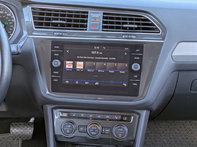 Used 2018 Volkswagen Tiguan SE image 20