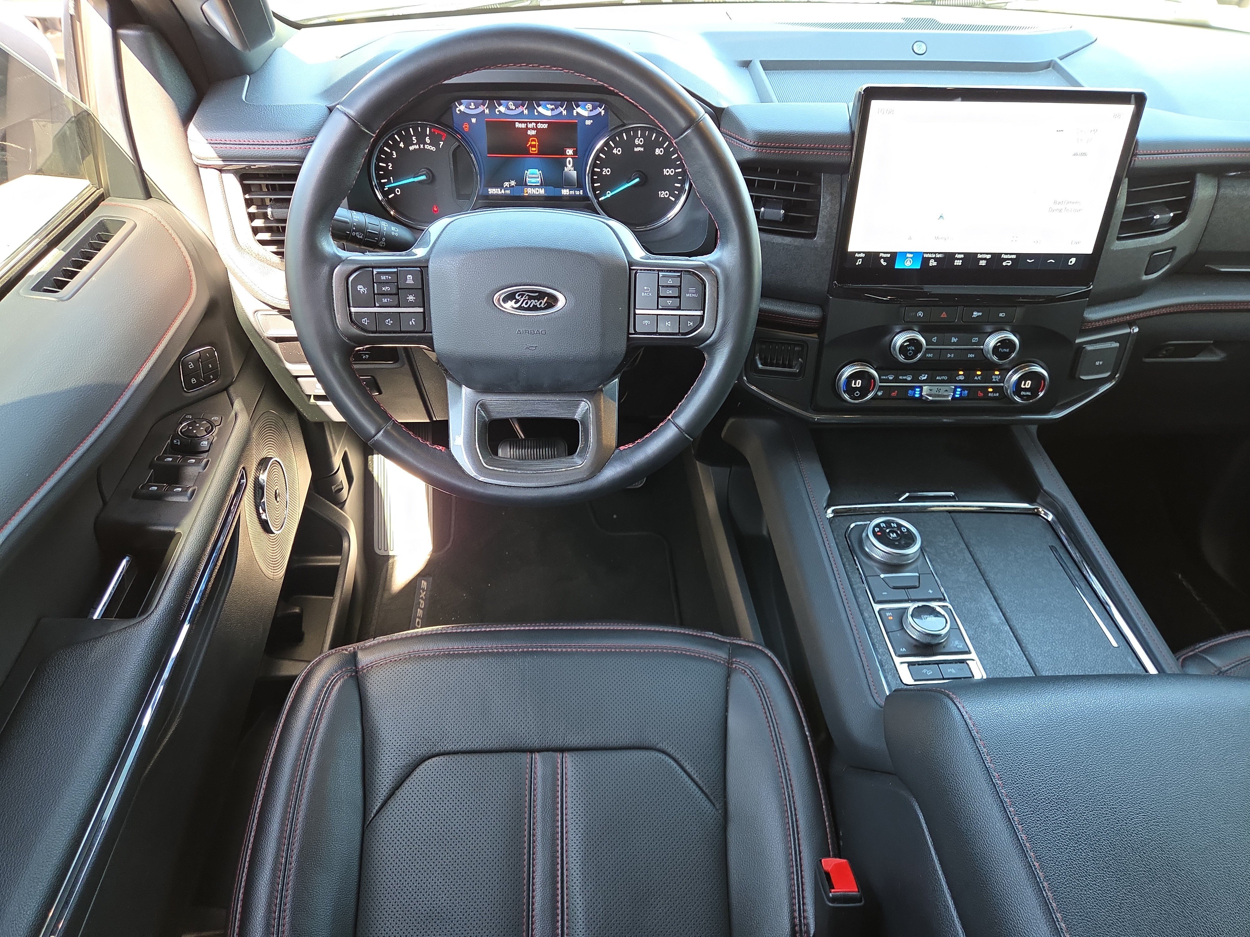 Used 2024 Ford Expedition Limited AWD/4WD image 14