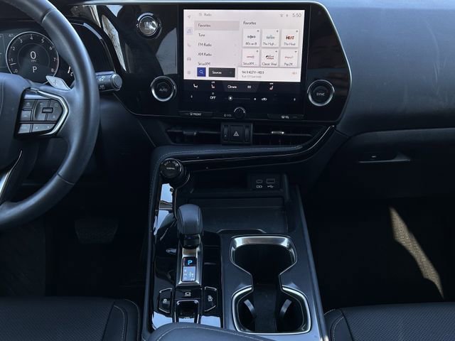 Used 2024 Lexus NX 250 250 Base w/ Towing Package (2000 Lbs) image 14
