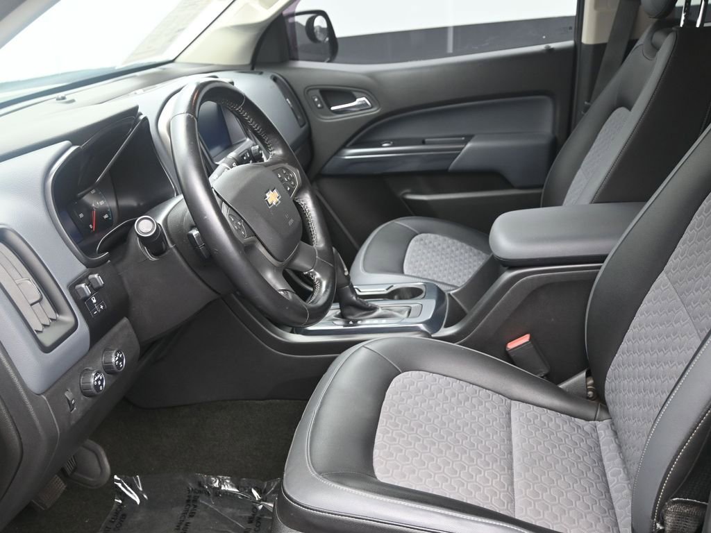 Used 2016 Chevrolet Colorado Z71 image 12