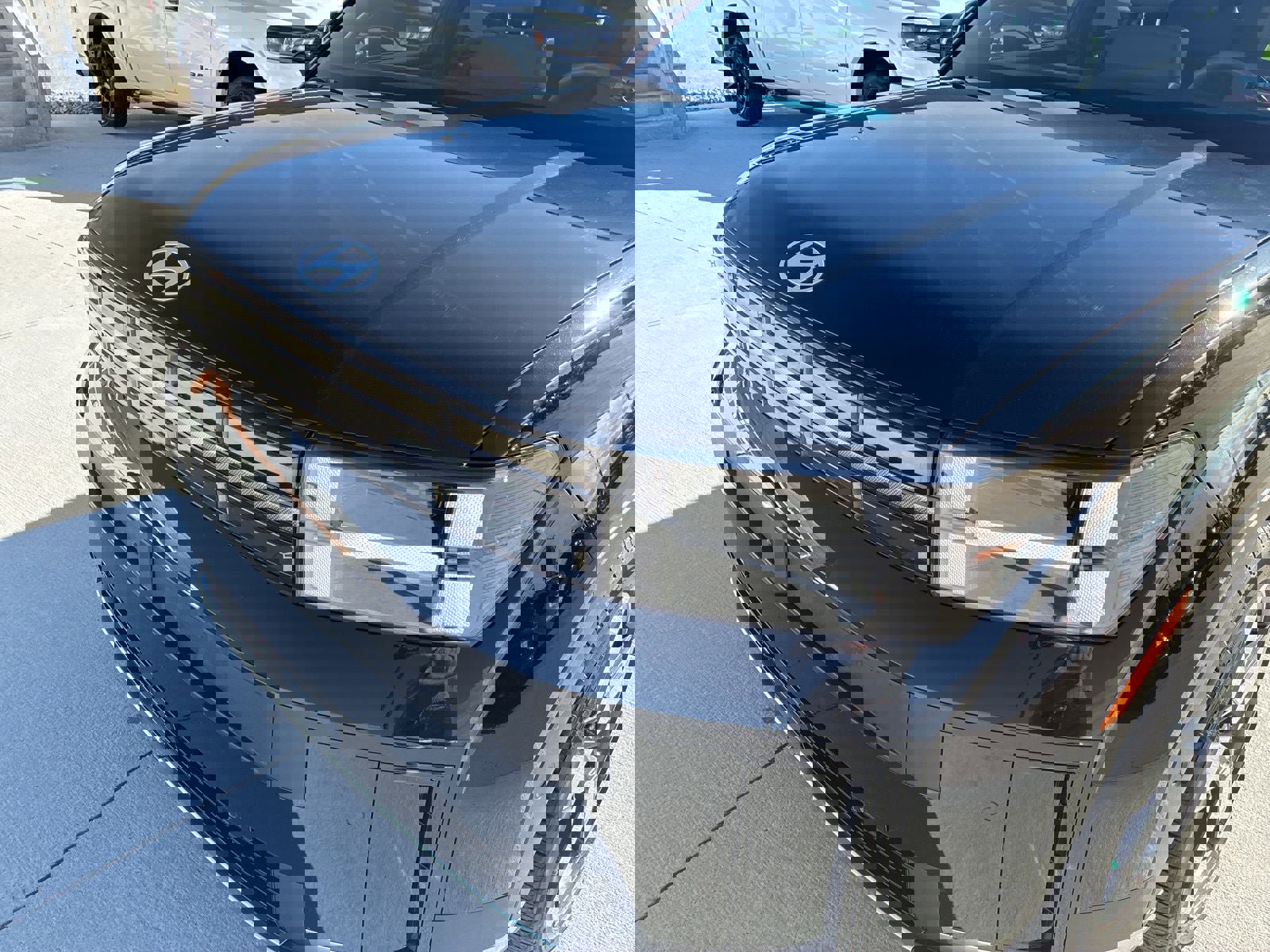 Used 2024 Hyundai Santa Fe Limited image 11