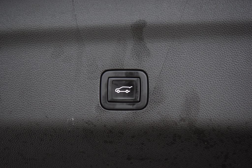 Used 2024 Chevrolet Tahoe RST w/ Luxury Package AWD/4WD image 24