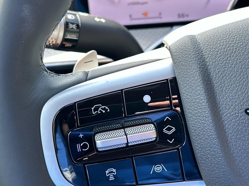 New 2026 Genesis GV80 2.5T Advanced image 32