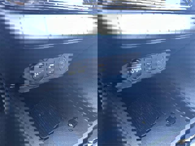 New 2026 Hyundai Elantra Sport image 12