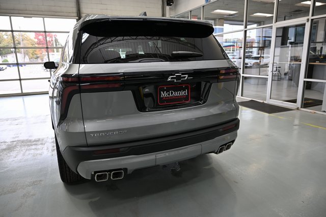 New 2026 Chevrolet Traverse LT w/ Driver Confidence Package image 5