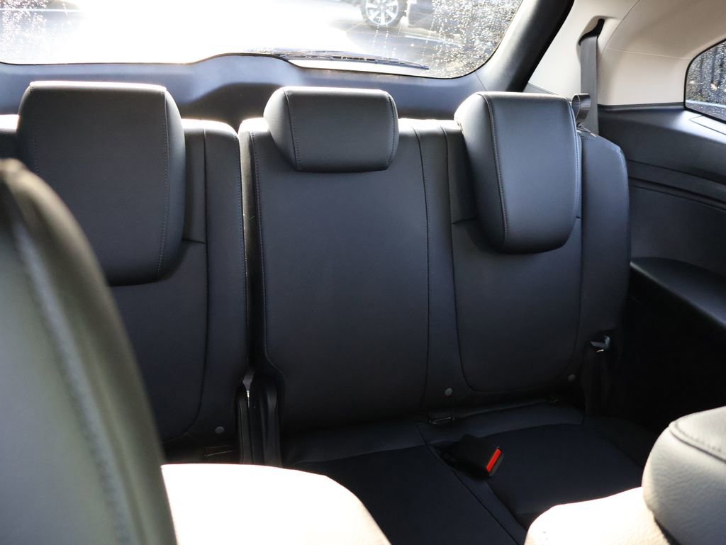 Certified 2026 Honda Odyssey EX-L image 13