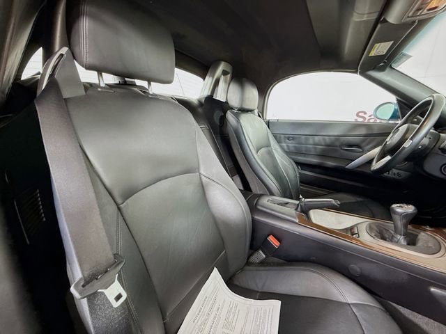 Used 2003 BMW Z4 2.5i image 31