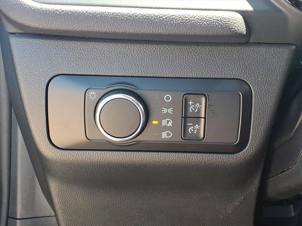 Used 2025 Ford Escape ST-Line AWD/4WD image 17
