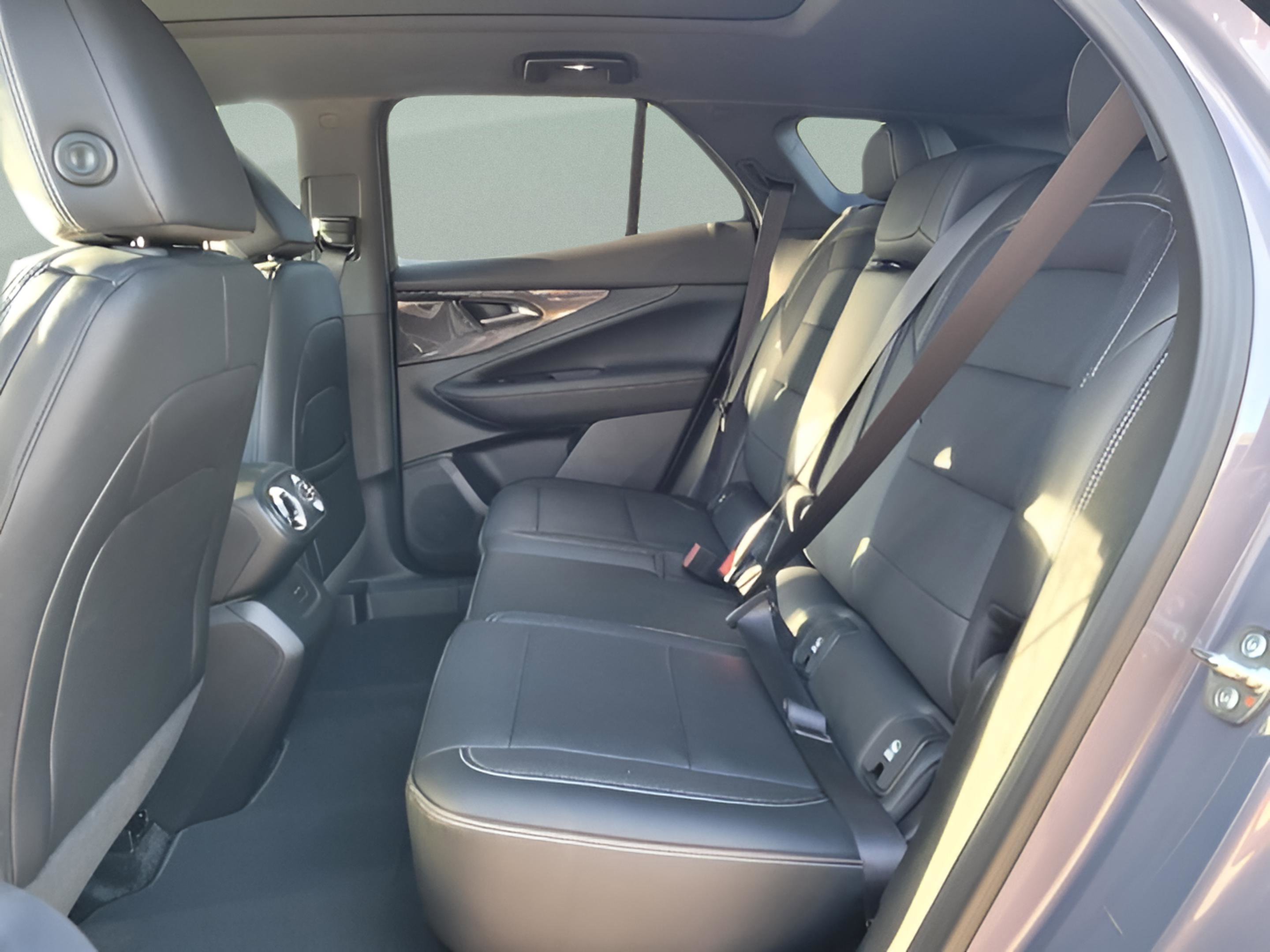 New 2026 Chevrolet Blazer EV LT w/ Super Cruise Package image 11