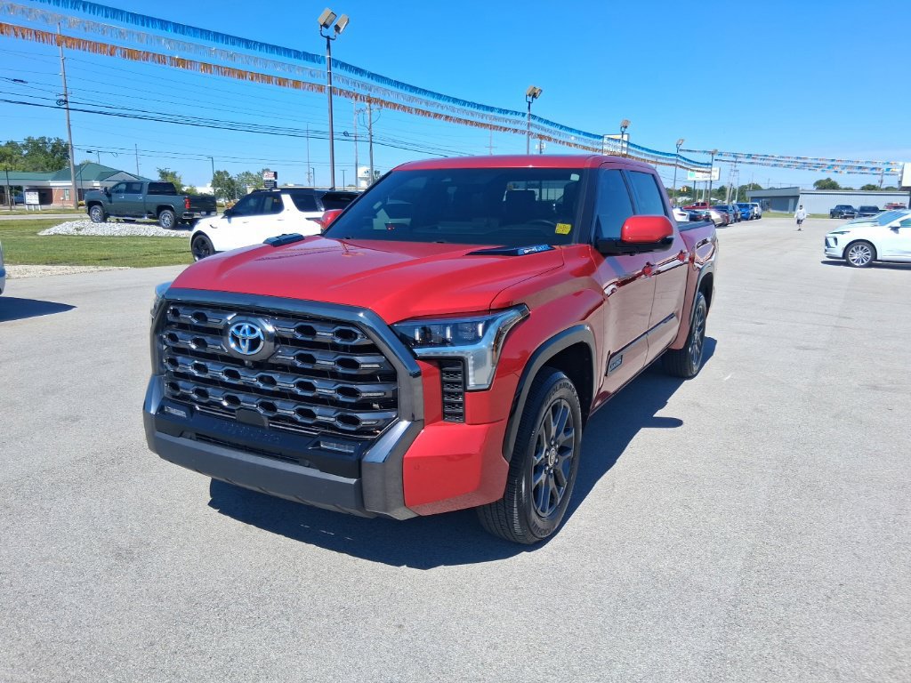 Used 2023 Toyota Tundra Platinum RWD image 3