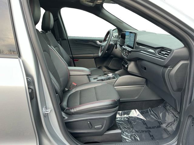 Used 2024 Ford Escape ST-Line Select w/ Tech Pack #2 image 17