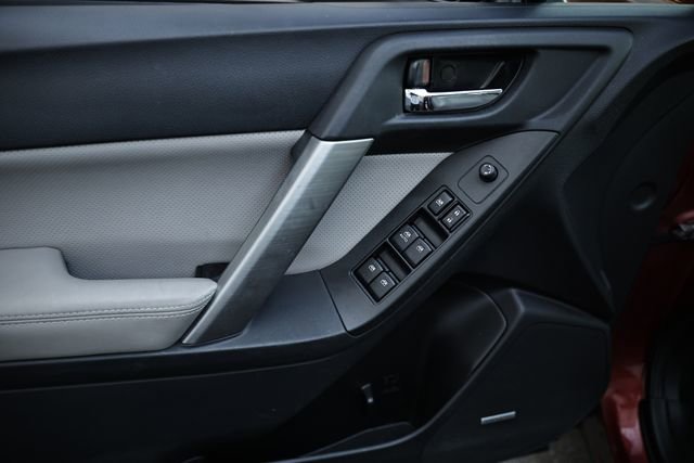 Used 2014 Subaru Forester 2.5i Touring image 16