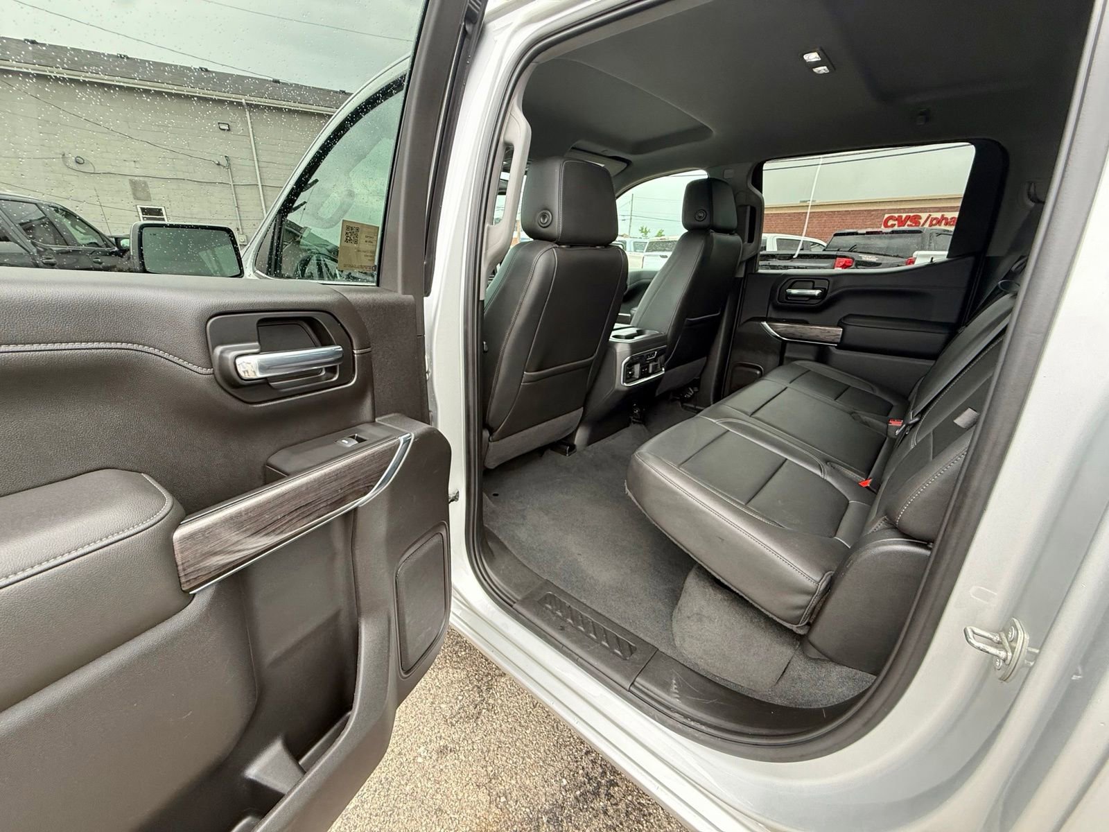 Used 2020 Chevrolet Silverado 1500 LTZ w/ LTZ Plus Package AWD/4WD image 27