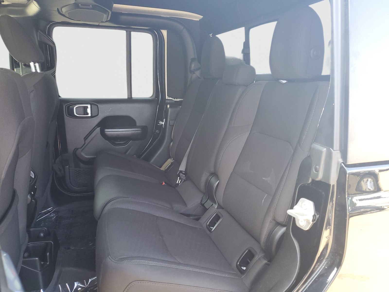 Used 2023 Jeep Gladiator Sport AWD/4WD image 12