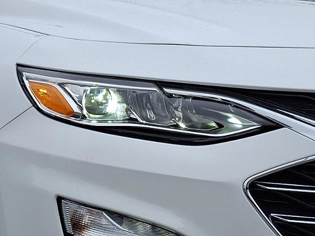 Certified 2025 Chevrolet Malibu LT FWD image 9