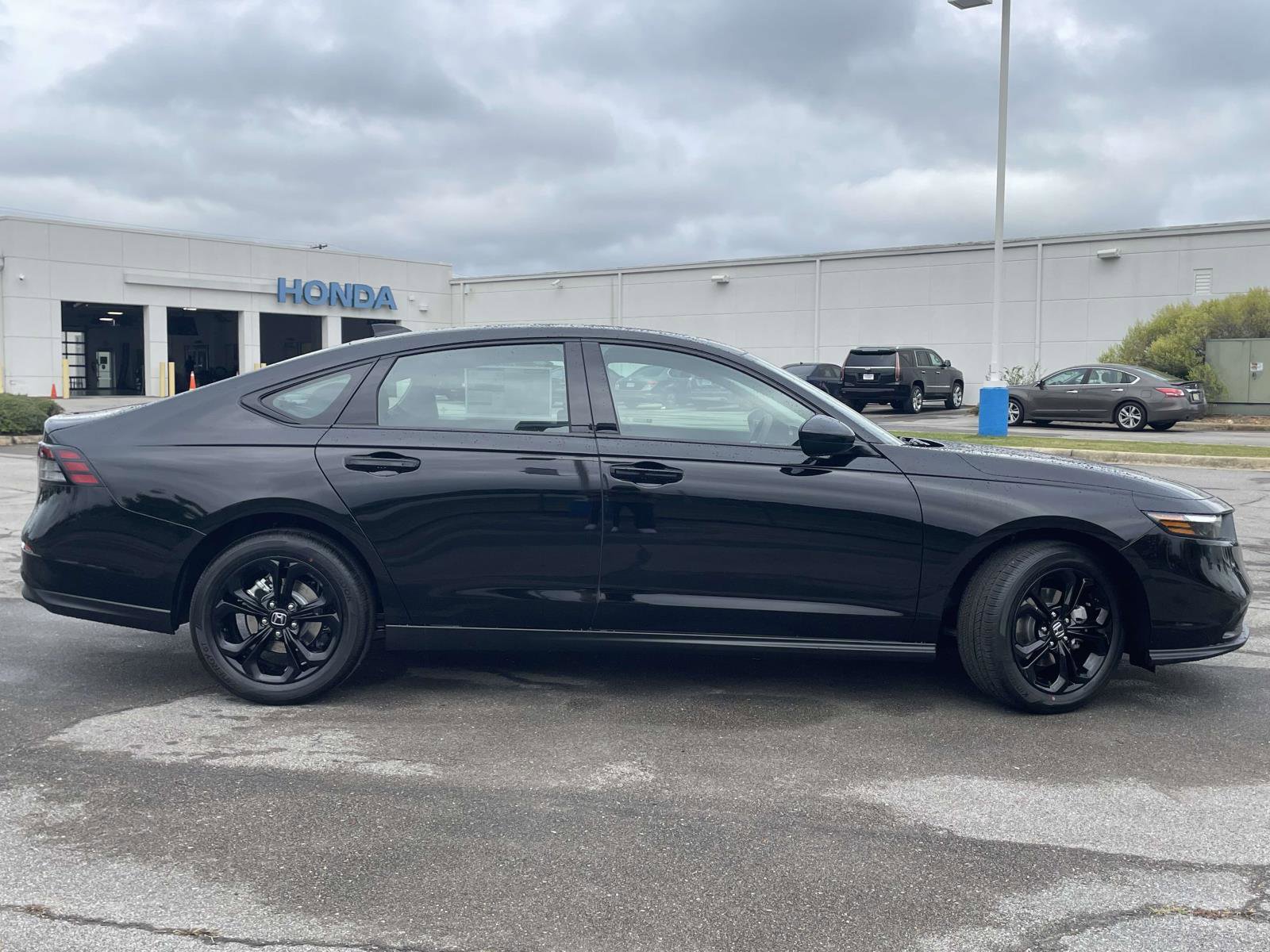 New 2025 Honda Accord SE image 14