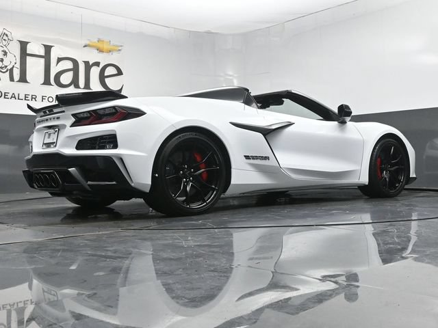 Used 2027 Chevrolet Corvette Grand Sport w/ Stealth Interior Trim Package RWD image 33