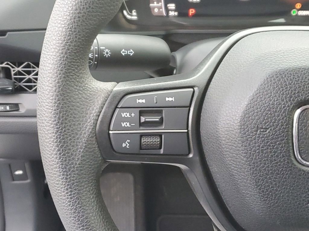 Certified 2023 Honda Accord LX image 15