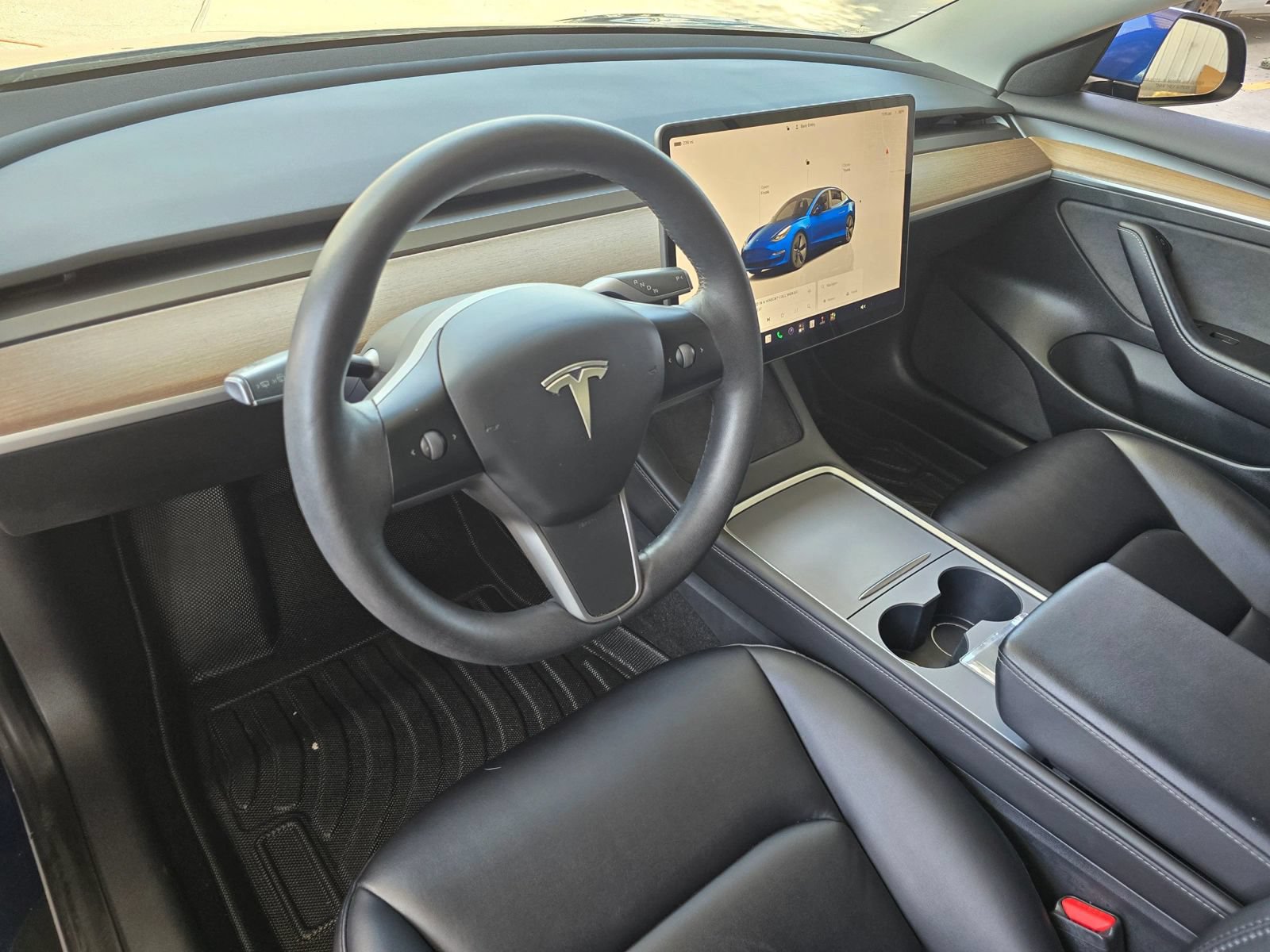 Used 2023 Tesla Model 3 Standard Range RWD image 17