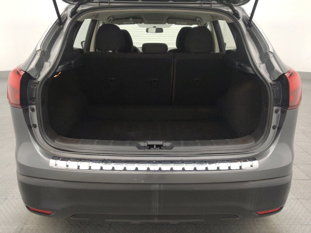 Used 2018 Nissan Rogue Sport S w/ S Appearance Package image 29