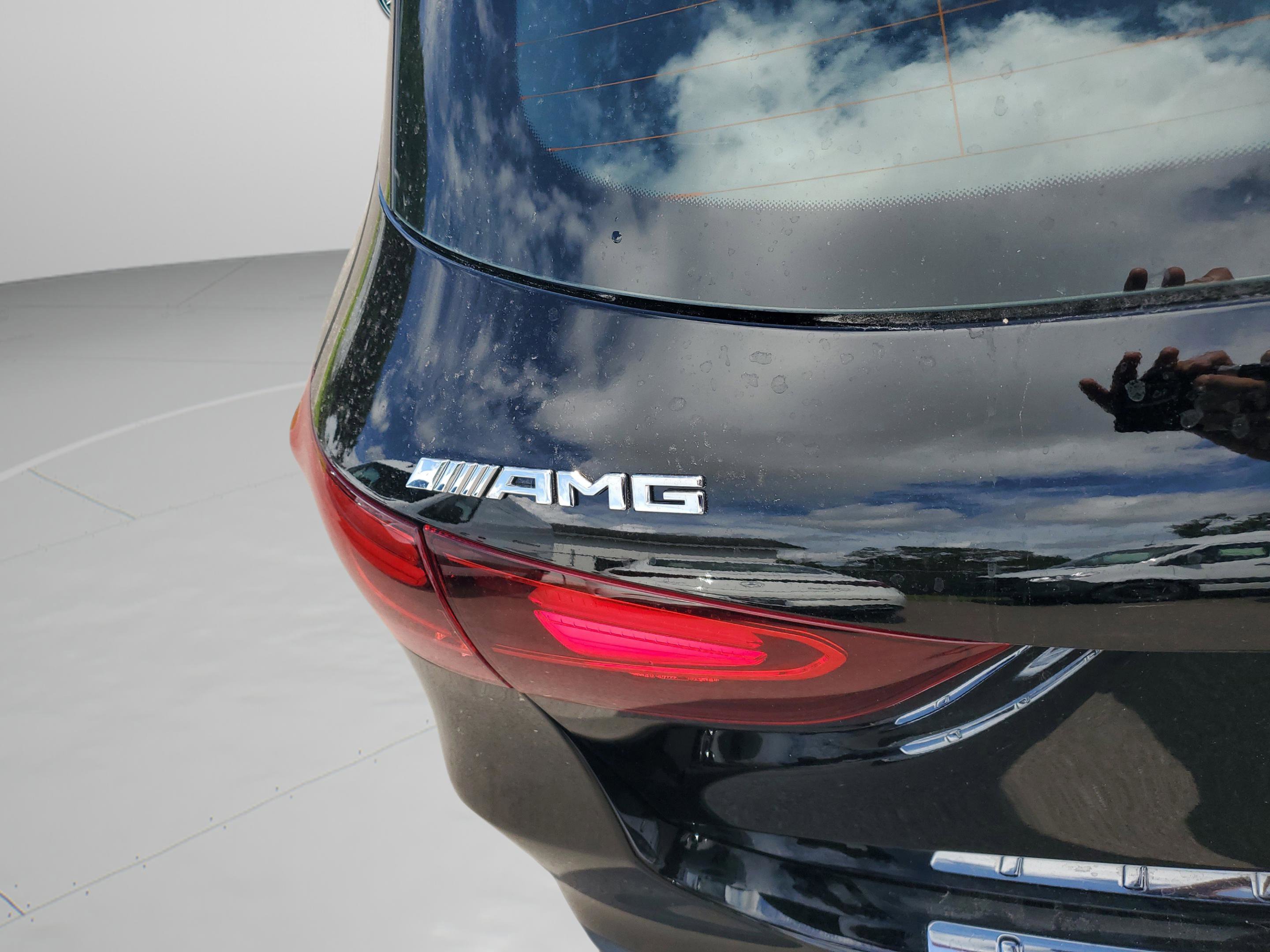 Certified 2025 Mercedes-Benz GLA 35 AMG 4MATIC image 6