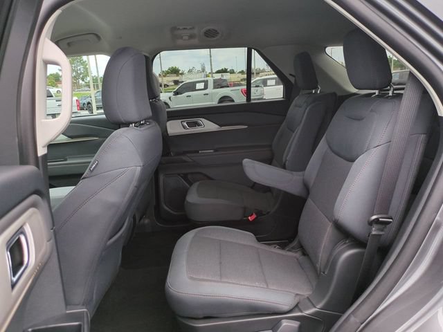 Used 2026 Ford Explorer Active RWD image 18