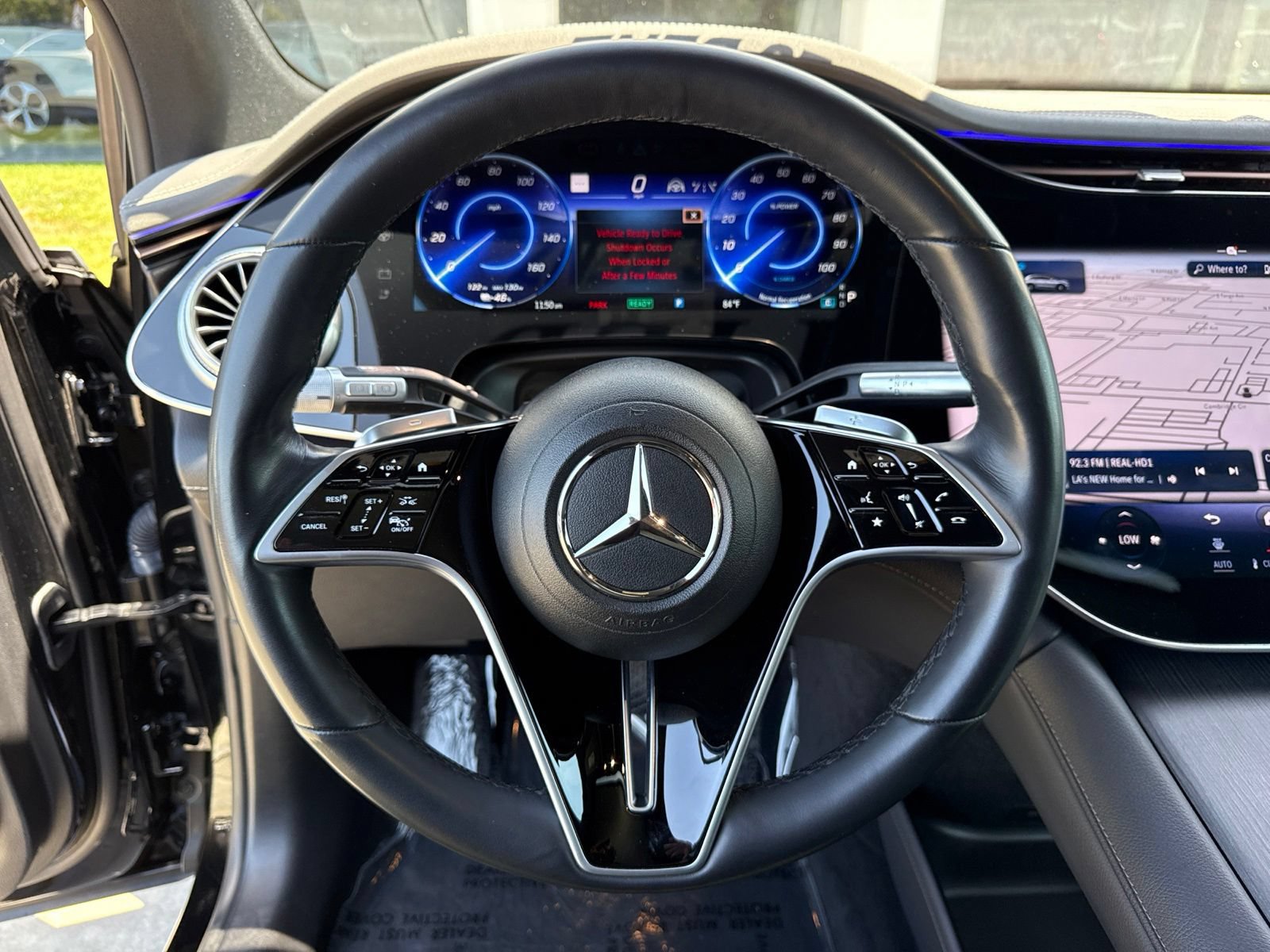 Used 2023 Mercedes-Benz EQS 580 4MATIC SUV w/ Pinnacle Trim Package image 29