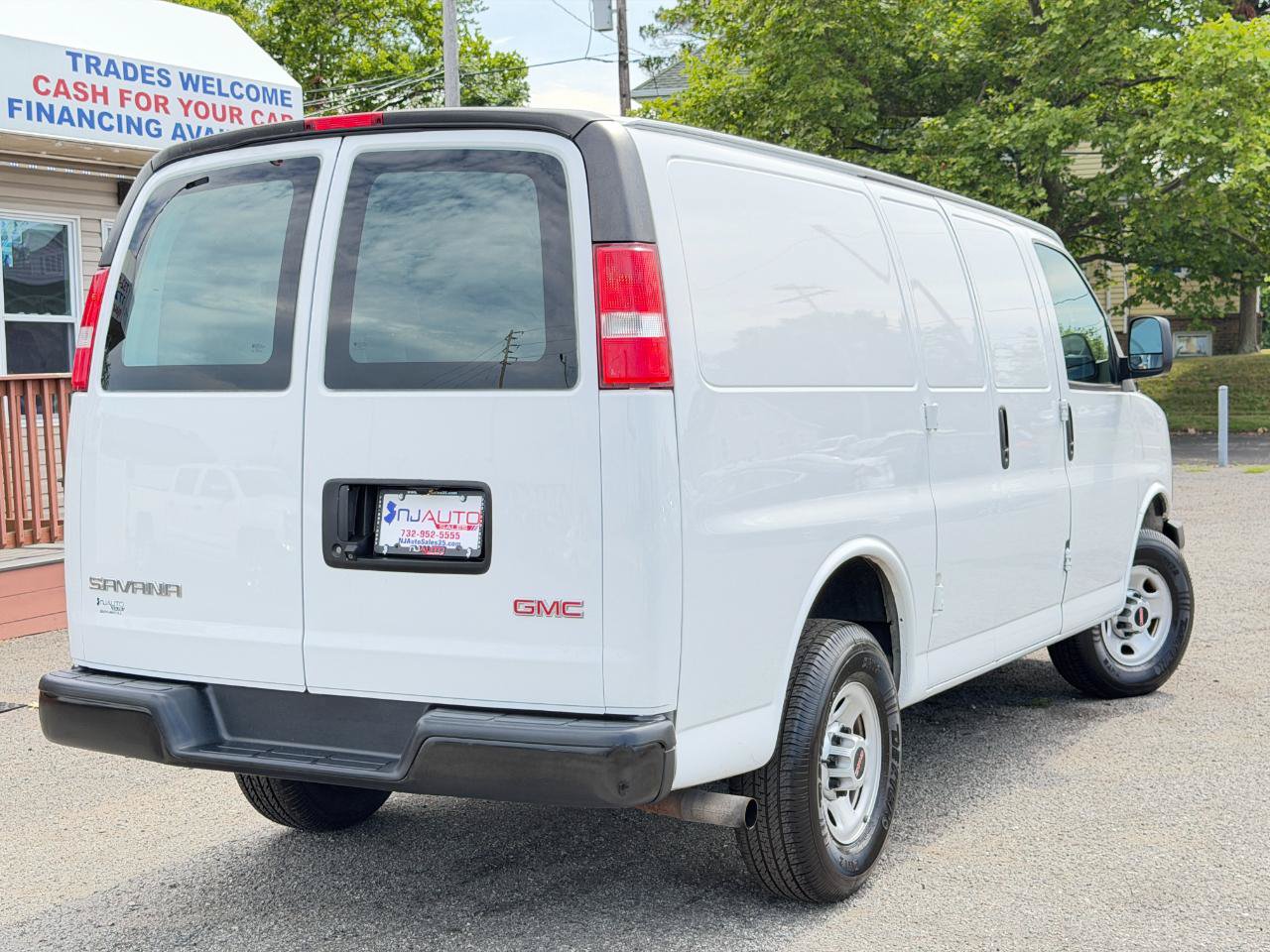 Used 2019 GMC Savana 3500 RWD image 60