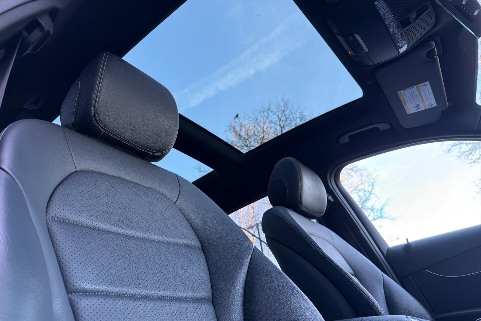 Used 2021 Mercedes-Benz GLC 300 300 image 21