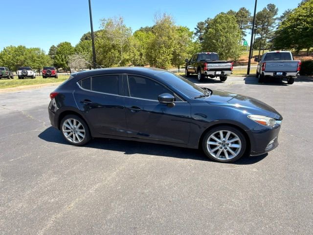 Used 2017 MAZDA MAZDA3 Touring image 11
