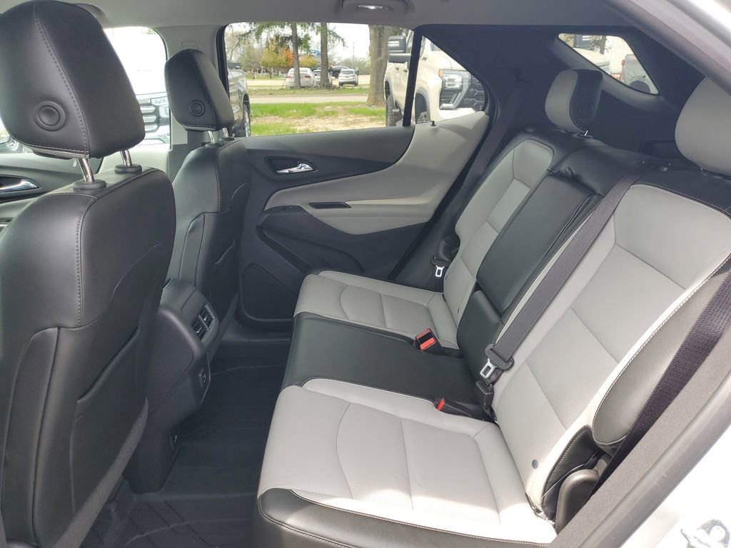 Used 2020 Chevrolet Equinox Premier w/ LPO, Floor Liner Package AWD/4WD image 27