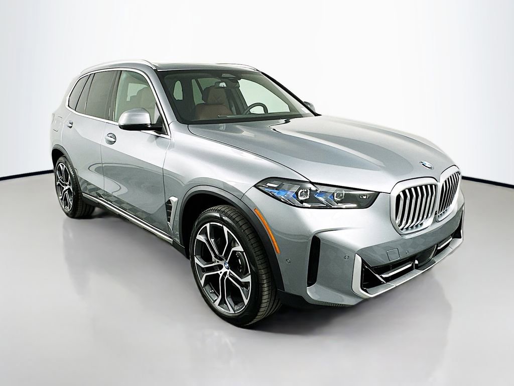 Used 2026 BMW X5 sDrive40i w/ Climate Comfort Package RWD image 3