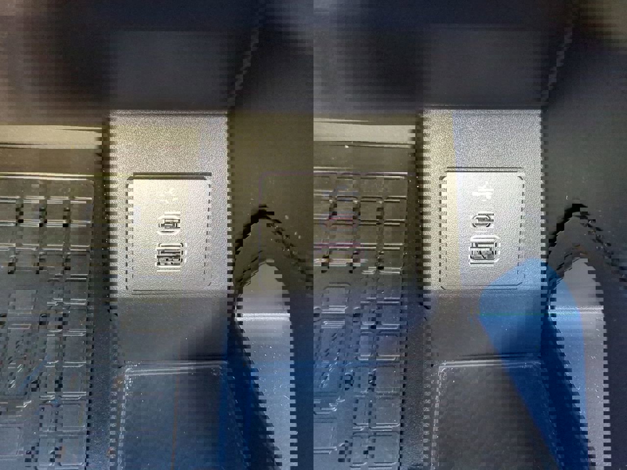 Used 2024 Ford Ranger XLT w/ FX4 Off-Road Package image 23