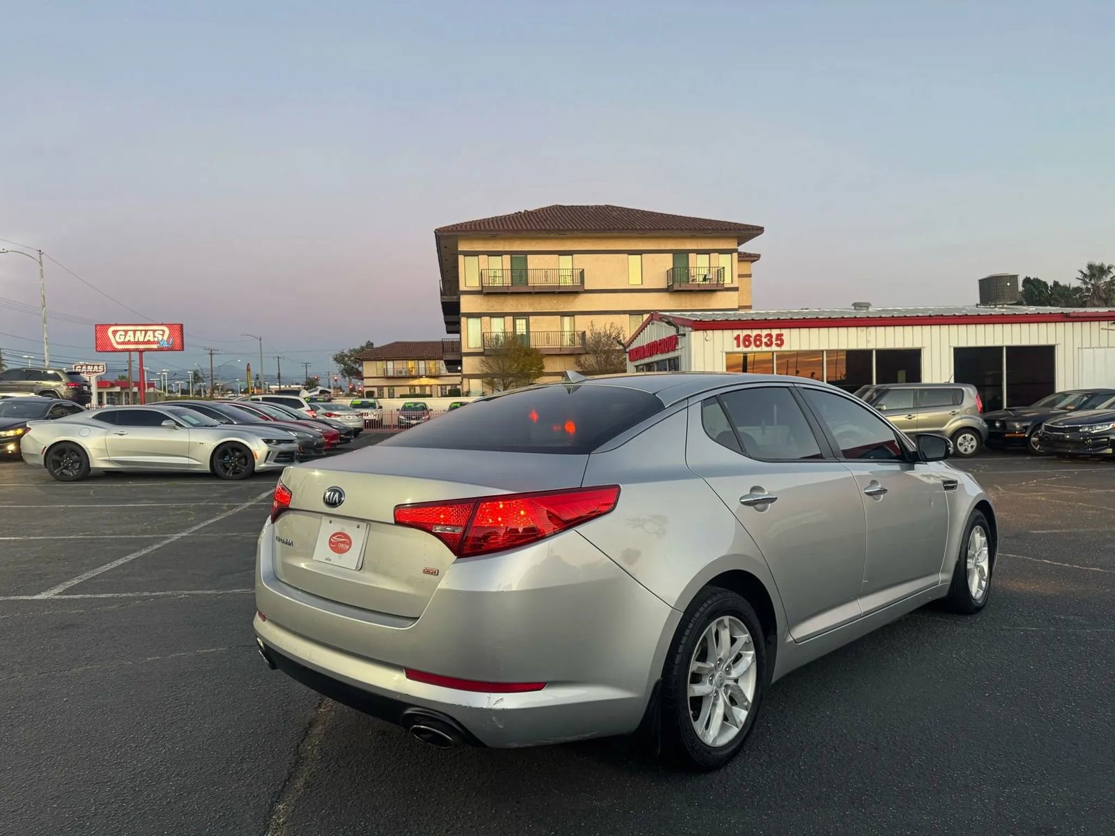 Used 2013 Kia Optima LX FWD image 8