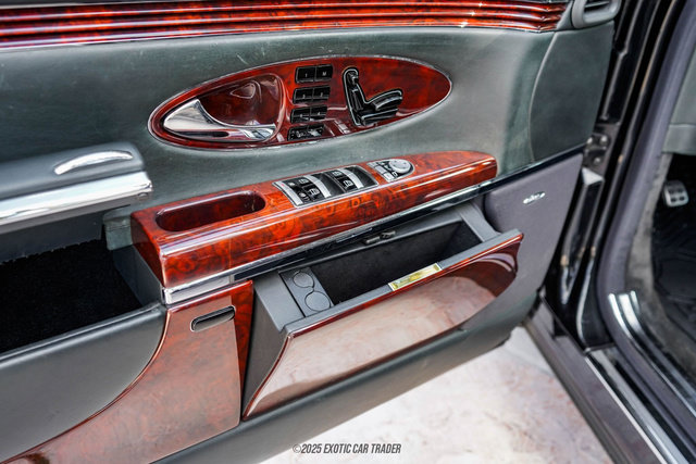 Used 2009 Maybach 62 RWD image 33