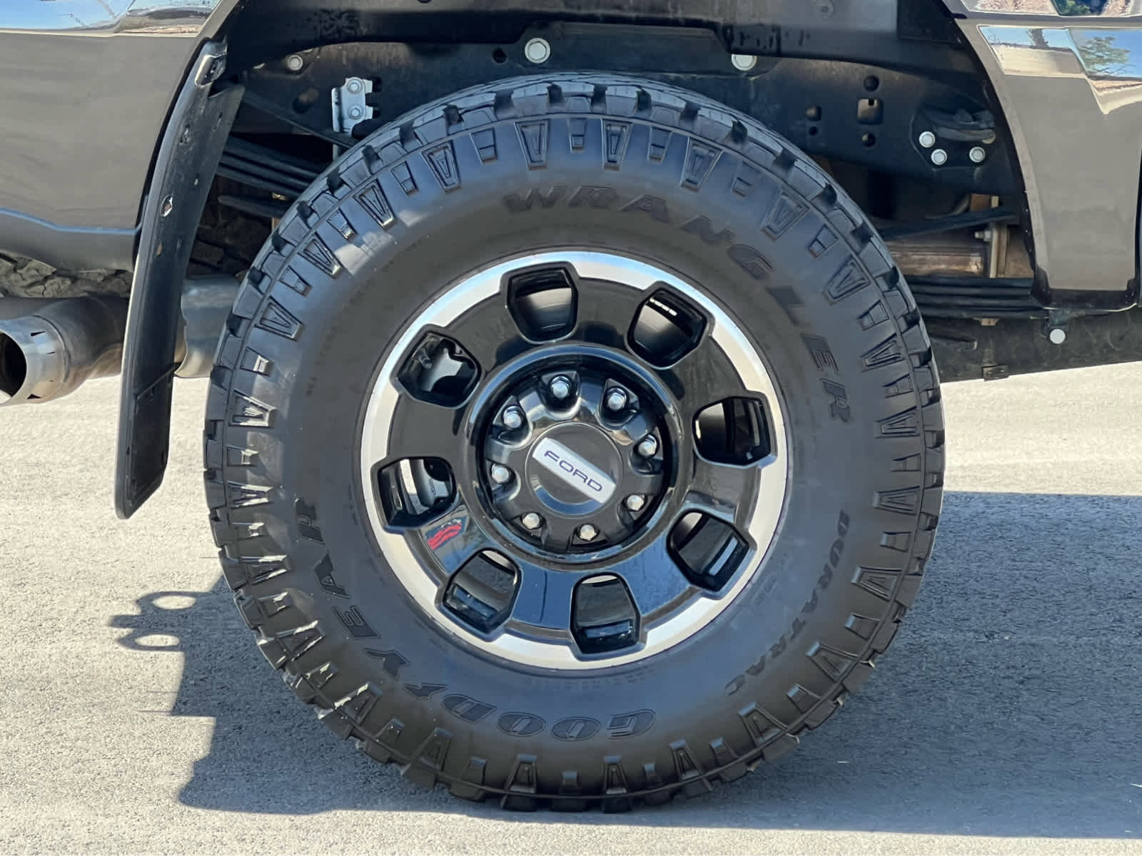 Used 2025 Ford F350 King Ranch w/ Tremor Off-Road Package AWD/4WD image 15