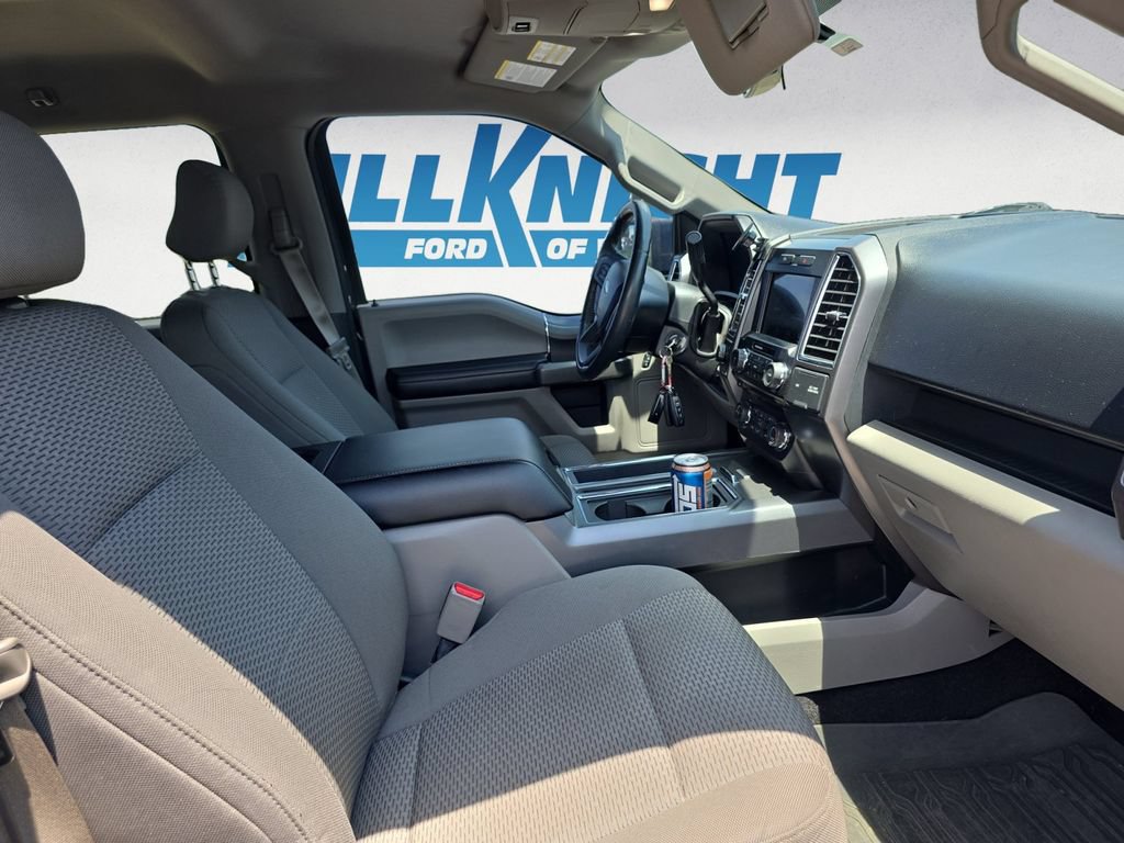 Used 2017 Ford F150 XLT w/ Equipment Group 302A Luxury AWD/4WD image 15
