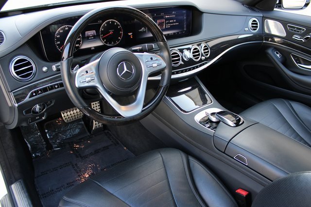 Used 2019 Mercedes-Benz S 560 Sedan image 9