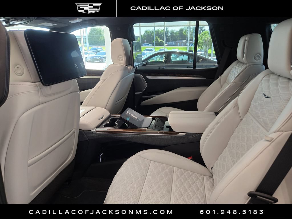 New 2026 Cadillac Escalade Platinum Sport AWD/4WD image 12