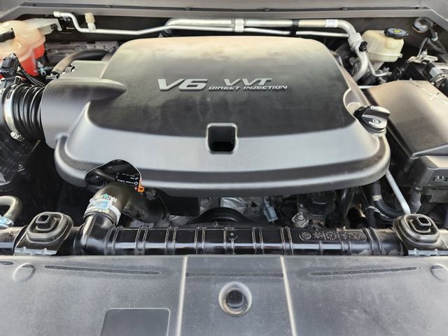 Used 2017 GMC Canyon SLT w/ Driver Alert Package image 30