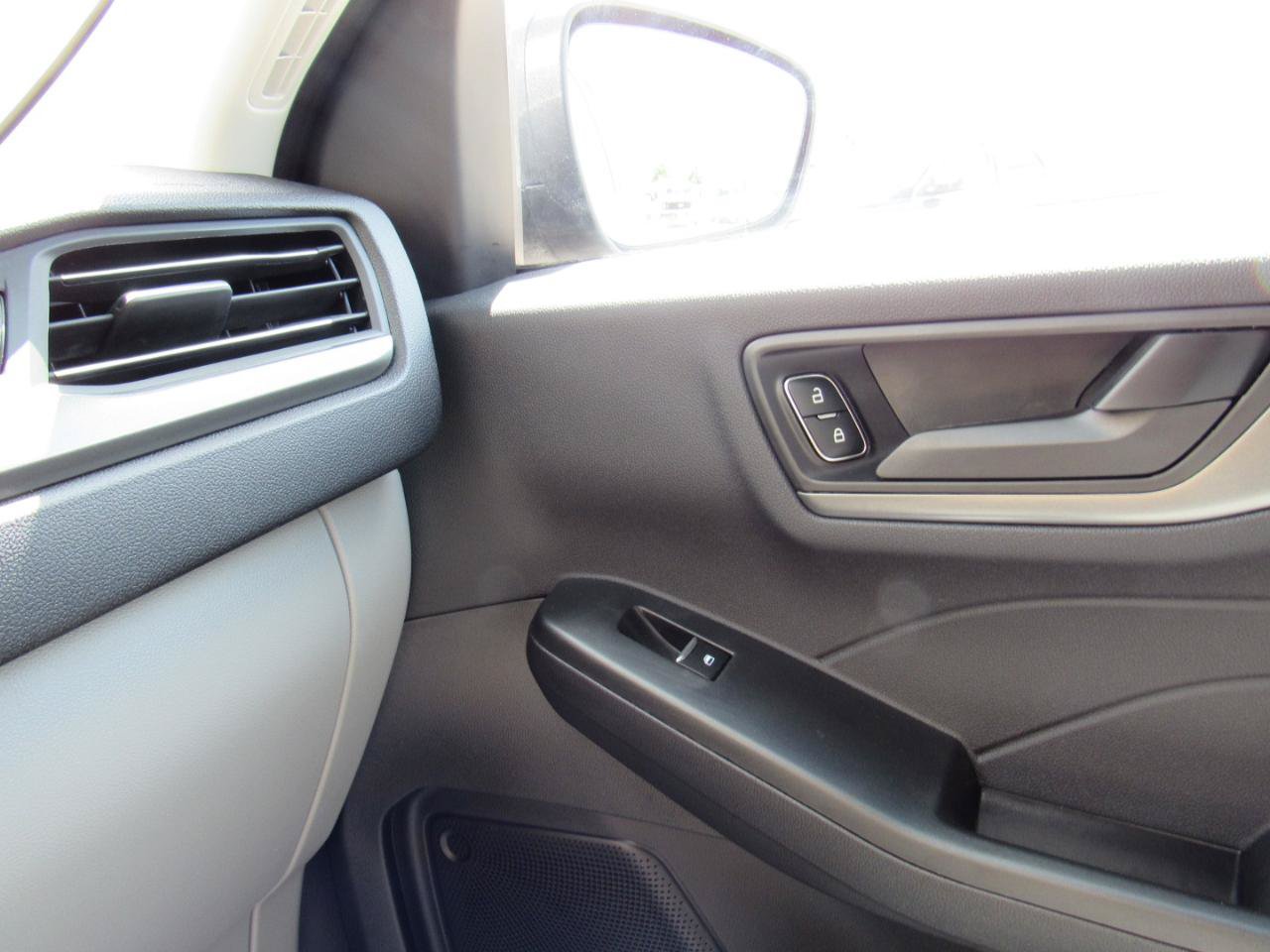 Used 2023 Ford Escape Active w/ Tech Pack #1 AWD/4WD image 25