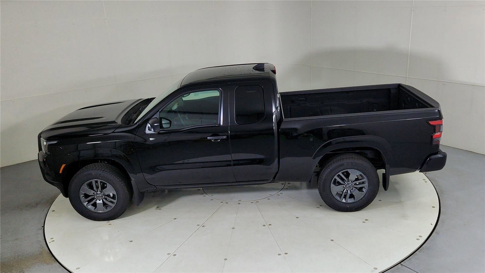 New 2026 Nissan Frontier S w/ S Utility Package image 16